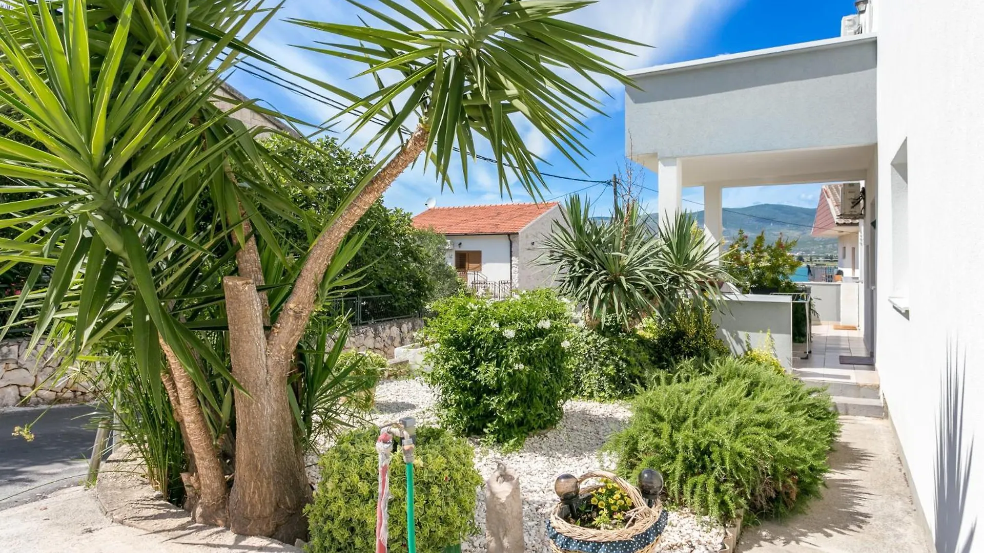 Apartments By The Sea Mastrinka, Ciovo - 23399 Τρογκίρ Κροατία